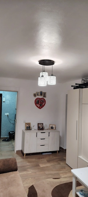 Vând apartament 2 camere - imagine 3