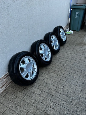 vand 4 jante dacia 450 lei
