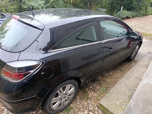 Opel astra gtc 2009 1.6 benzina - imagine 3