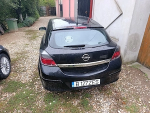 Opel astra gtc 2009 1.6 benzina - imagine 4