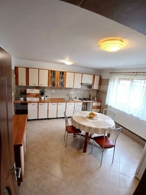 Casa P+M cu 5 camere si garaj, amplasate pe un teren de 650mp