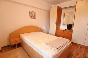 Apartament spațios cu 3 camere, 2 băi și 2 balcoane – 9 Mai - Bancorex - imagine 7