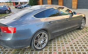 Audi A5 Sportback (2012) 2.0 TDI - Înmatriculată RO - 7500 EUR  - imagine 2