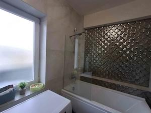 Vând apartament  3 camere, parcare privată,  bloc nou  - imagine 7