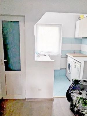 Zona Modern   Garsonieră de închiriat la doar 800 de lei pe lună - imagine 11