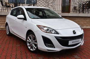 Mazda 3 motor1.6 benzina 105 CP an 2011 - imagine 2