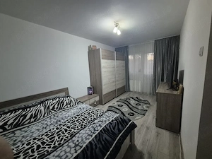Garsoniera Micalaca Miorita foarte selecta confort 1 totul nou  - imagine 2