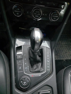 Volkswagen Tiguan - imagine 5