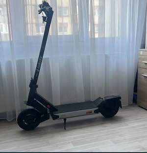 Trotineta electrica adulti Navee S40