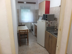 Dau in chirie apartament 1 camera Rogerius parter mobilat si utilat pe termen lung - imagine 7