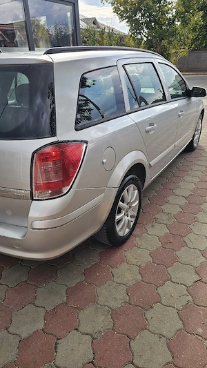 Vând Opel Astra H 1.7 CDTI 101 cp 6 trepte 2007 - imagine 10