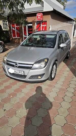 Vând Opel Astra H 1.7 CDTI 101 cp 6 trepte 2007 - imagine 2
