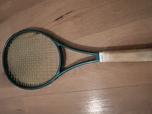 Wilson Blade V9 Pro L2 16cu19, 305g, 98
