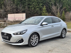 Hyundai i30 Fastback 1.4 T-GDI 140CP 7DCT 2018 - imagine 2