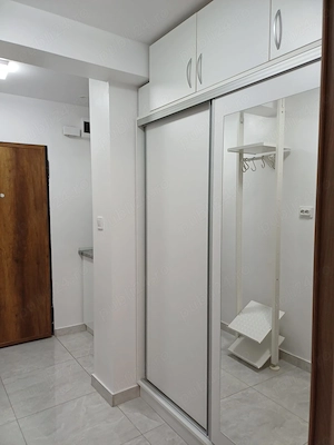 Închiriez apartament 2 camere Turda zonă centrală  - imagine 8