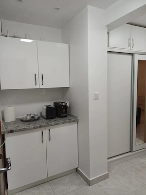 Închiriez apartament 2 camere Turda zonă centrală  - imagine 7