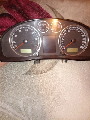 WV Passat Ceasuri bord