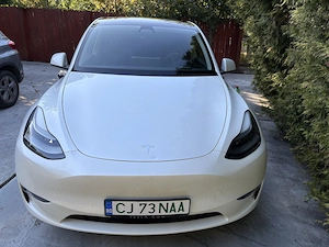 Vand Tesla Y 21.264 km, long range, awd, unic propietar, alb perlat, 39000 euro - imagine 4