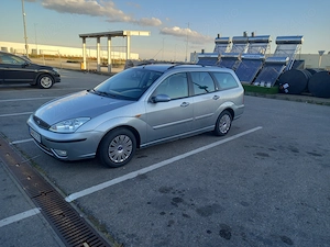Ford Focus Ghia Zetec benzina