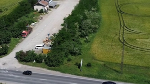 Teren 10.000 mp de închiriat la DN72, Ariceștii Rahtivani   betonat, împrejmuit - imagine 4