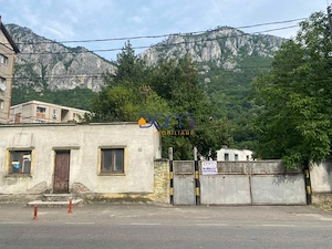 De vanzare teren si constructii in Baile Herculane, zona centrala