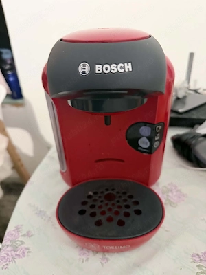 Aparat de cafea Bosch Tassimo cu capsule 