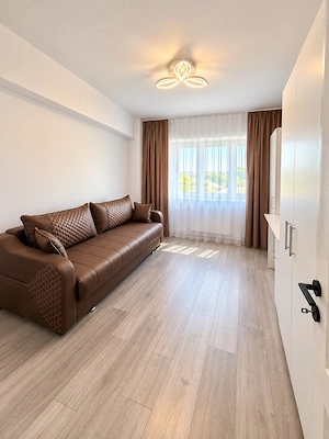 Inchiriez apartament cu 3 camere, prima inchiriere, complet mobilat si utilat - Gorjului - imagine 4