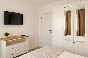 Inchiriez apartament cu 3 camere, prima inchiriere, complet mobilat si utilat - Gorjului - imagine 8