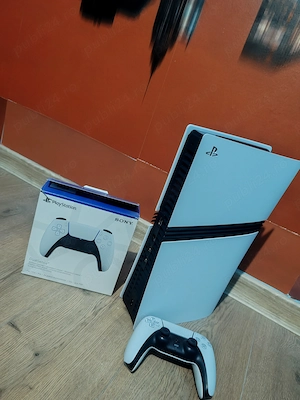 Vând Ps5 PRO 2tb 6800 lei negociabil