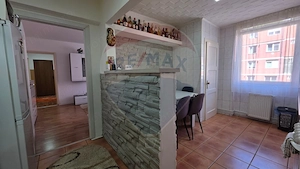 Apartament cu 3 cam de vânzare, str. Feleac, G. Campului