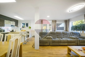 Vila moderna de familie cu 2 studiouri de vanzare | Comision 0% | - imagine 8