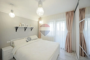 De vânzare apartament cu 3 camere în Oradea,  zona Decebal