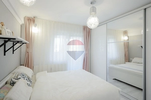 De vânzare apartament cu 3 camere în Oradea,  zona Decebal - imagine 7