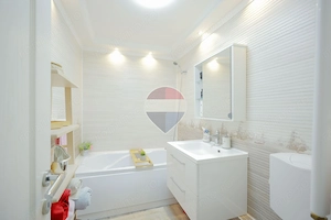 De vânzare apartament cu 3 camere în Oradea,  zona Decebal - imagine 16