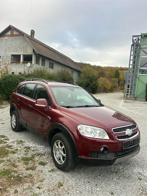 Chevrolet Captiva SUV 4x4 cu 7 locuri  - imagine 2