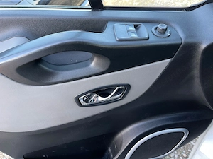 Renault Trafic - imagine 16