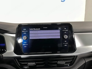 Volkswagen T-Roc - imagine 17