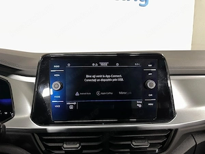 Volkswagen T-Roc - imagine 16