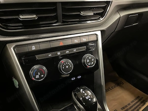 Volkswagen T-Roc - imagine 19
