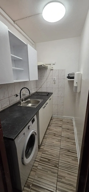 Proprietar   Închiriez garsonieră decomandată mobilată, metrou Costin Georgian, AC + Boiler - imagine 3