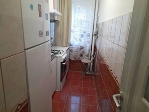 Vand apartament cu 3 camere | Etaj 2 | Direct Proprietar | Calea Sagului - imagine 6