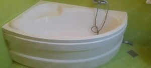 Vand cada baie