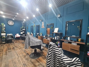 Angajam personal cu experienta, pentru post de frizerie (barber), locatie cu vad, Mosnita Veche. - imagine 3