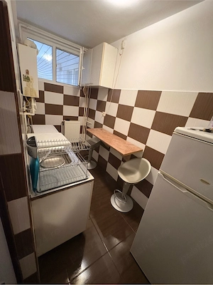 Inchiriez apartament 2 camere decomandat , Tomis Nord , Ciresica  - imagine 4