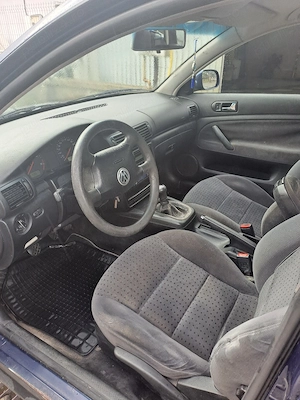 VandVW Pasat break,motor 1,9TDI de 115CP