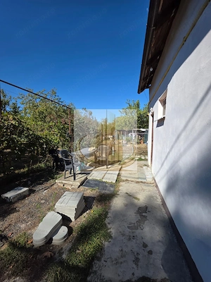Casa de vânzare 4 camere 409mp Ronat - imagine 3