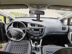vând kia ceed an 2013