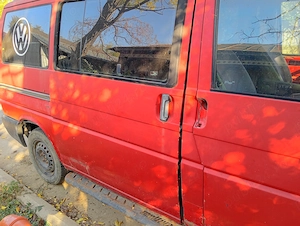 Dezmembrez vw t4 1.9 tdi - imagine 2