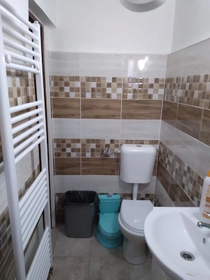 P.F vând apartament la casa 48 mp Sibiu - imagine 9