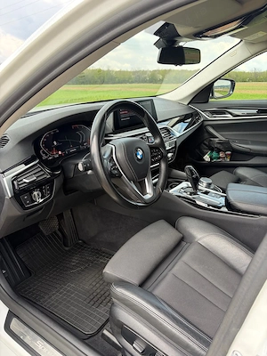 BMW g31 520D x drive - imagine 4
